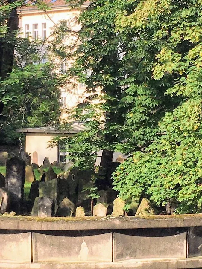 Apartmán Black & White Flat For 2 / Peaceful / Jewish Quarter Praha
