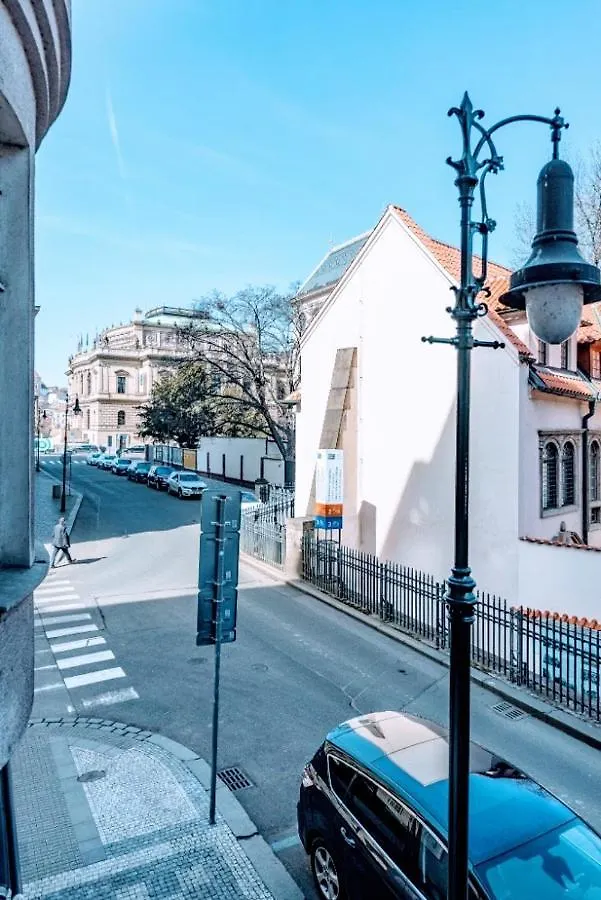 Apartmán Black & White Flat For 2 / Peaceful / Jewish Quarter Praha