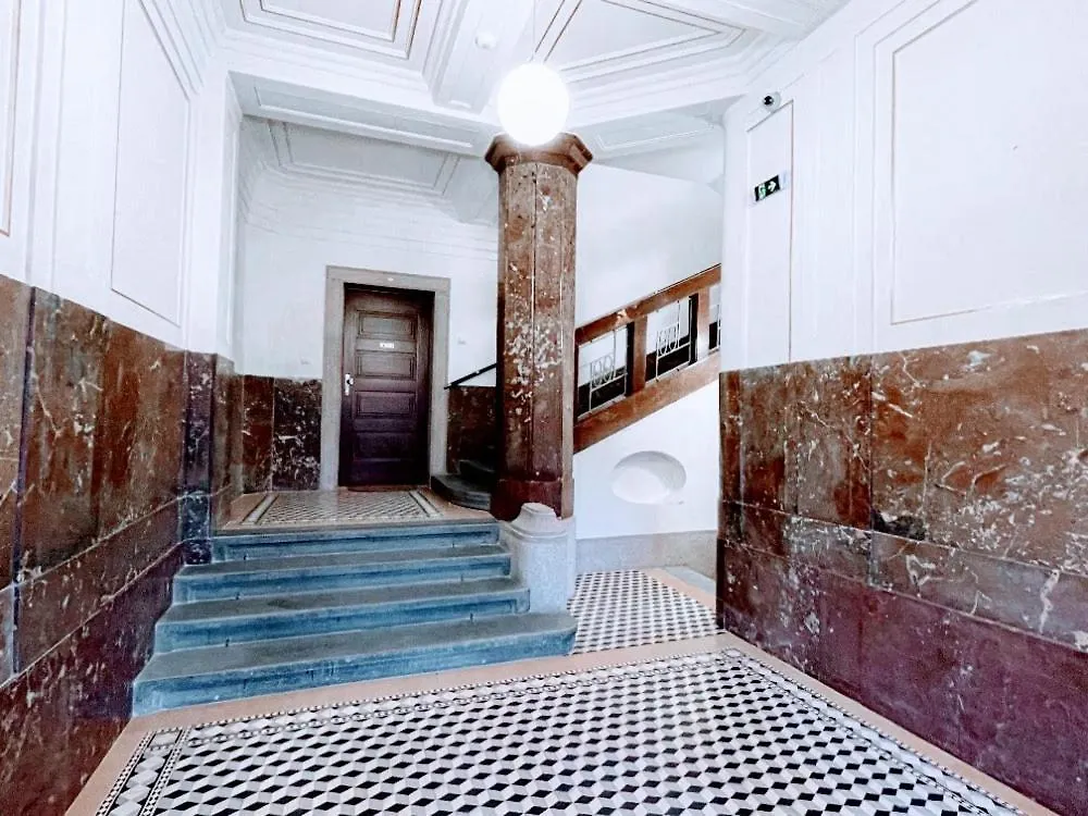 Black & White Flat For 2 / Peaceful / Jewish Quarter Apartment Prague Czech Republic